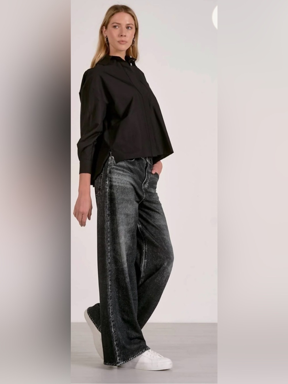 NEW ELAN High-Rise Relaxed Wide-Leg Sweatpant Jeans ! Black only in Medium